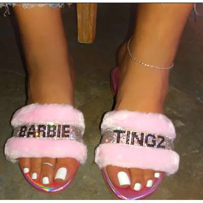 2020 New Arrival Ladies Flat Furry Slippers Pink Glitter Slides for Women Fashion Sandals diamond sandals women